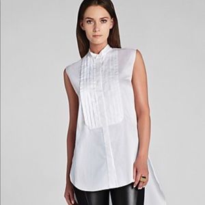 BCBG Top